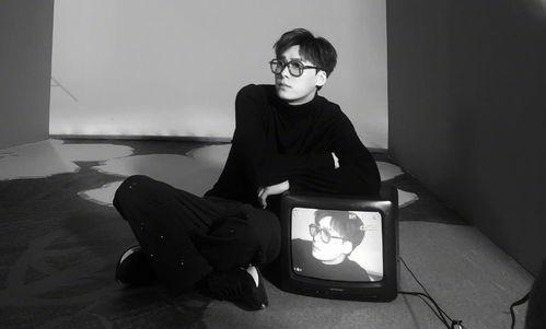 娱乐圈李易峰吃瓜事件,娱乐圈吃瓜事件背后的真相与反思 第3张 娱乐圈李易峰吃瓜事件,娱乐圈吃瓜事件背后的真相与反思 第3张